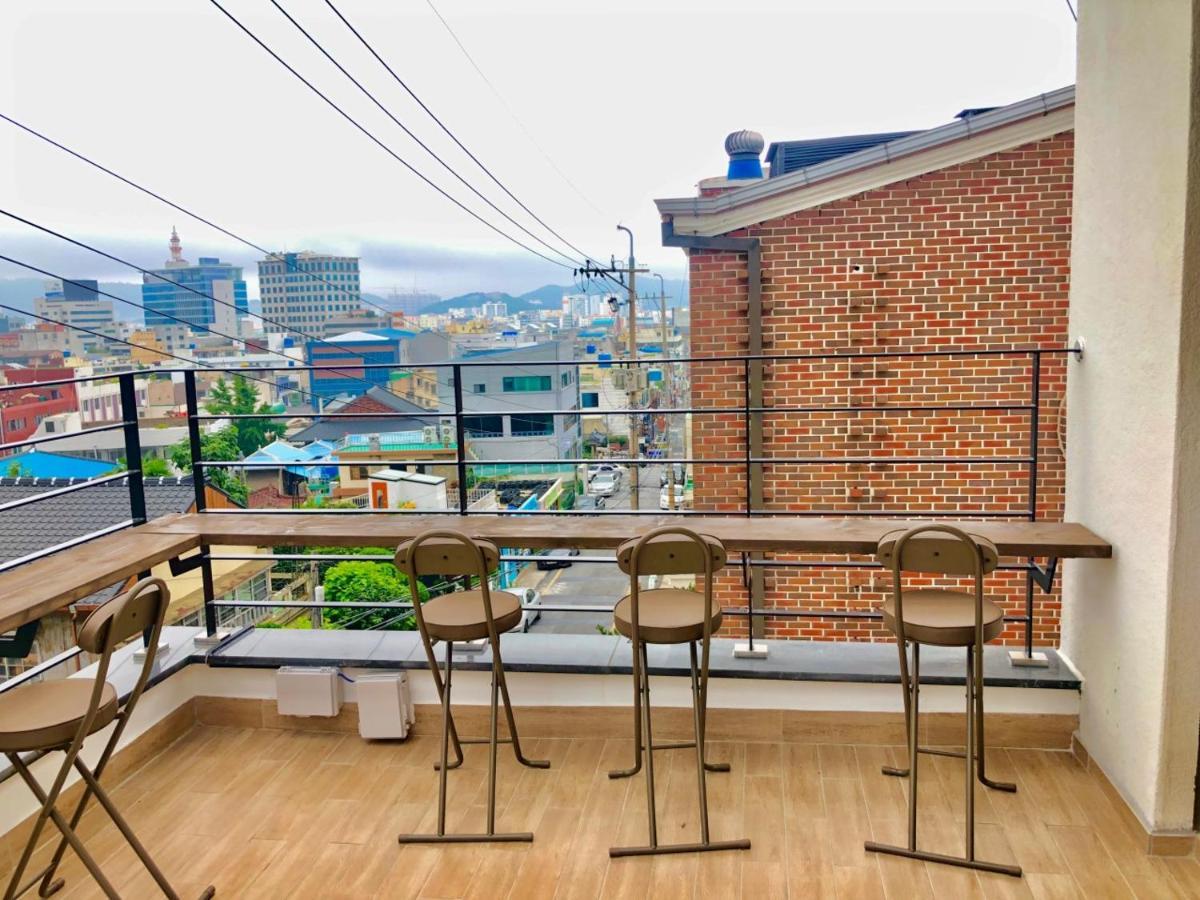 Cheukhu-Dong 19Street Guesthouse Mokpo Bagian luar foto